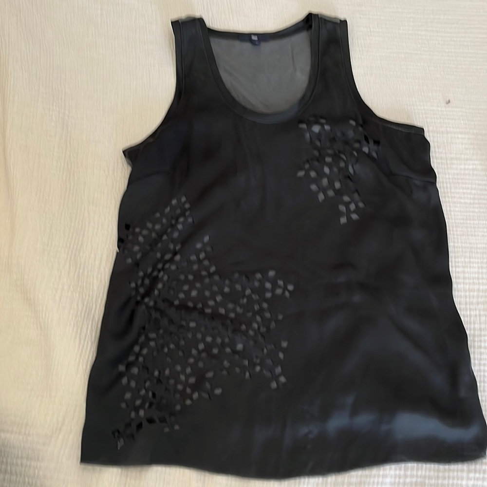 Gap sleeveless top, S